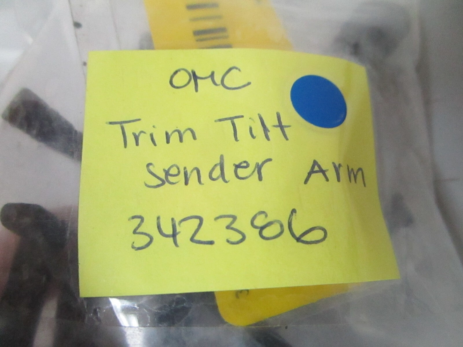 *NEW OEM* 0810 OMC Johnson Evinrude Trim Tilt Sender Arm 342386 0342386