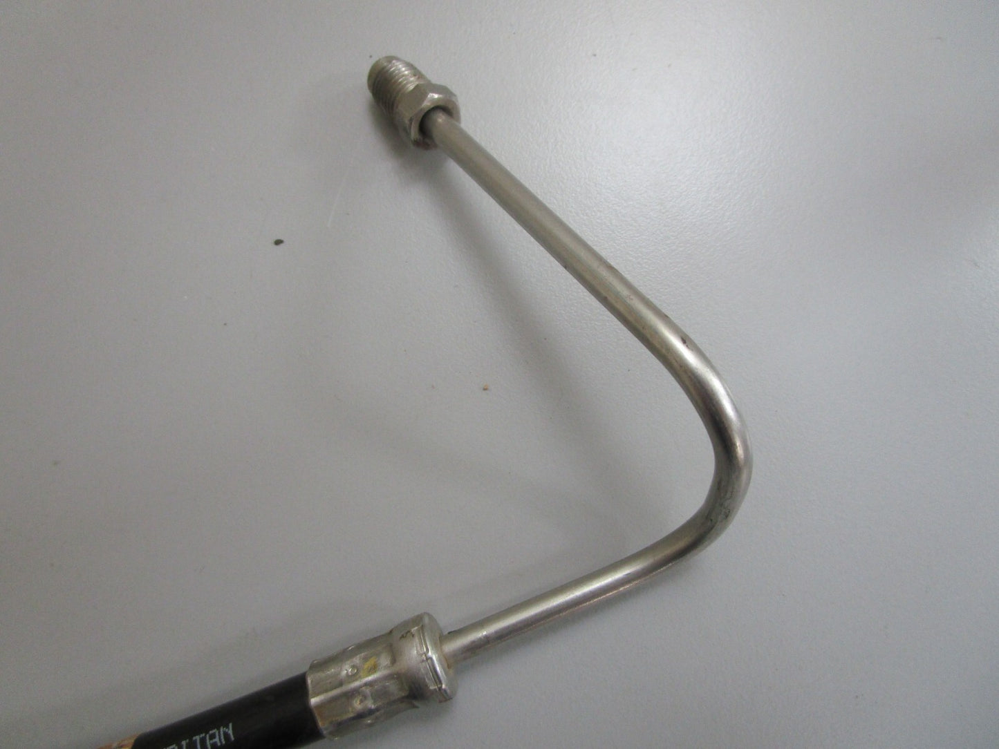 *NEW OEM* 0820 Volvo Penta Hydraulic Hose 854711