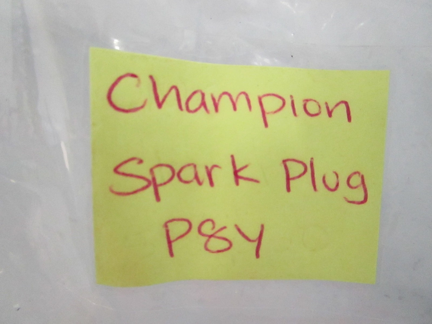 NEW (LOT OF 10) P8Y Champion Spark Plug 0810