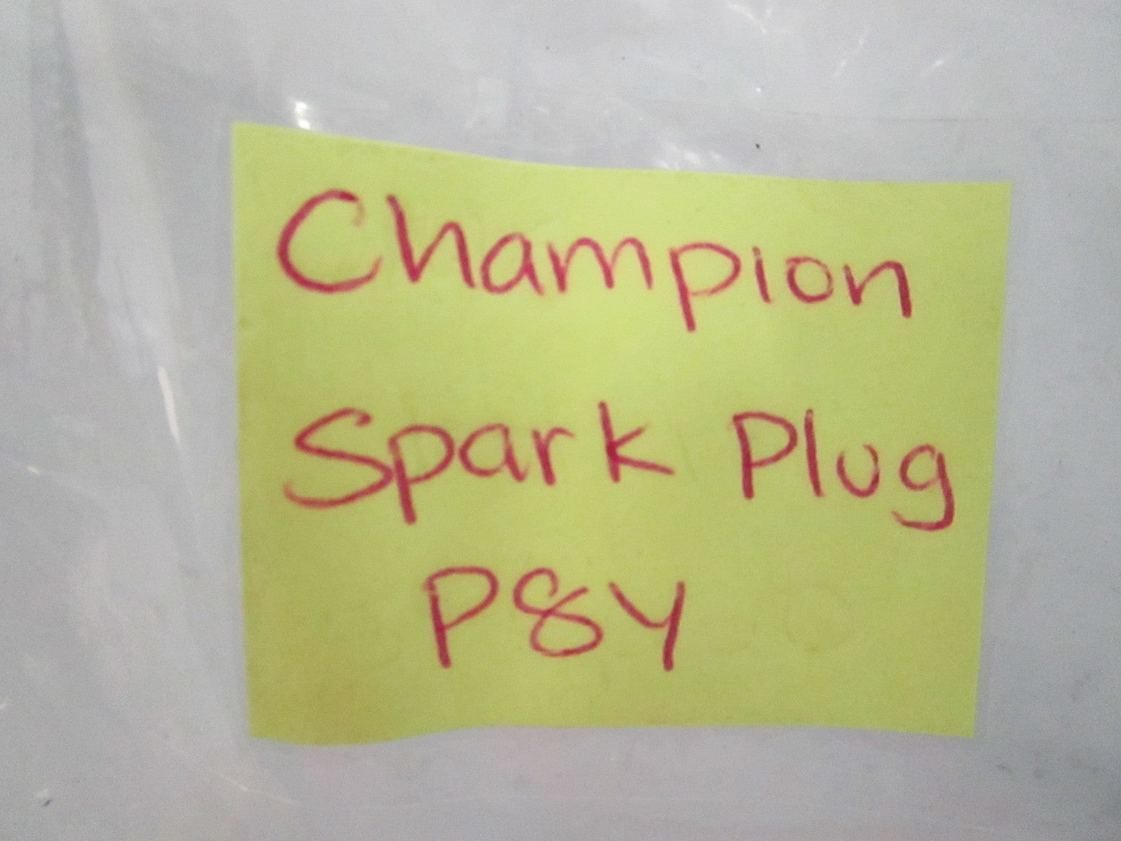 NEW (LOT OF 10) P8Y Champion Spark Plug 0810