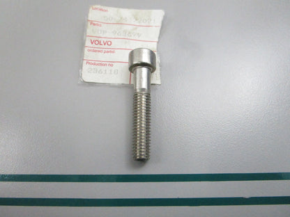 NEW OEM 963699 Volvo Penta Hex Socket Screw 0810