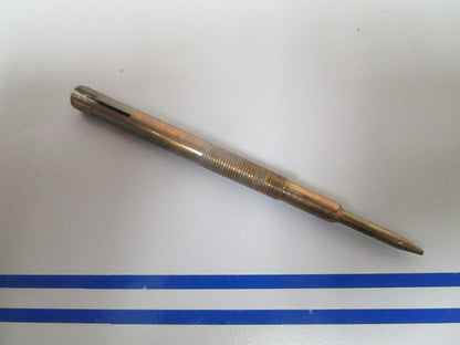 NEW OEM 204426 0204426 OMC Johnson Evinrude Needle Valve 0810