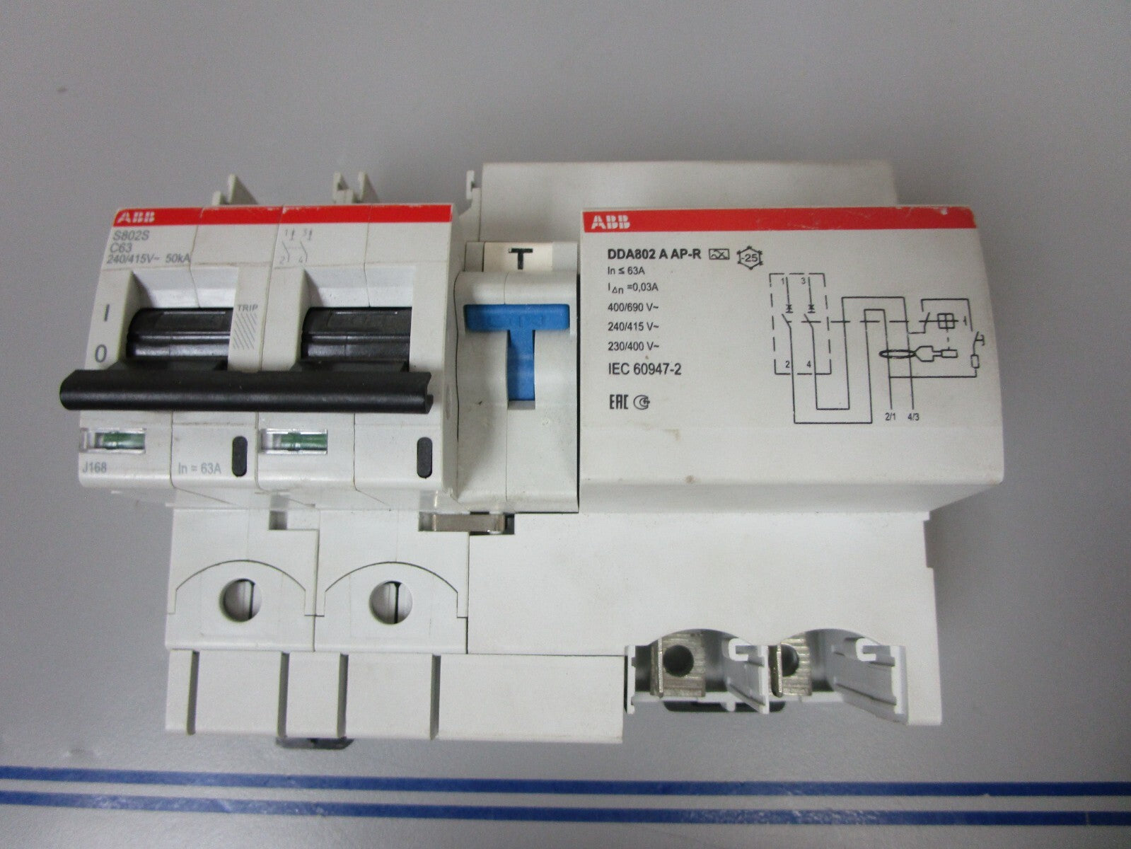 *NEW* 0720 ABB High Performance MCB & Block S802S-C63 DDA802 A AP-R