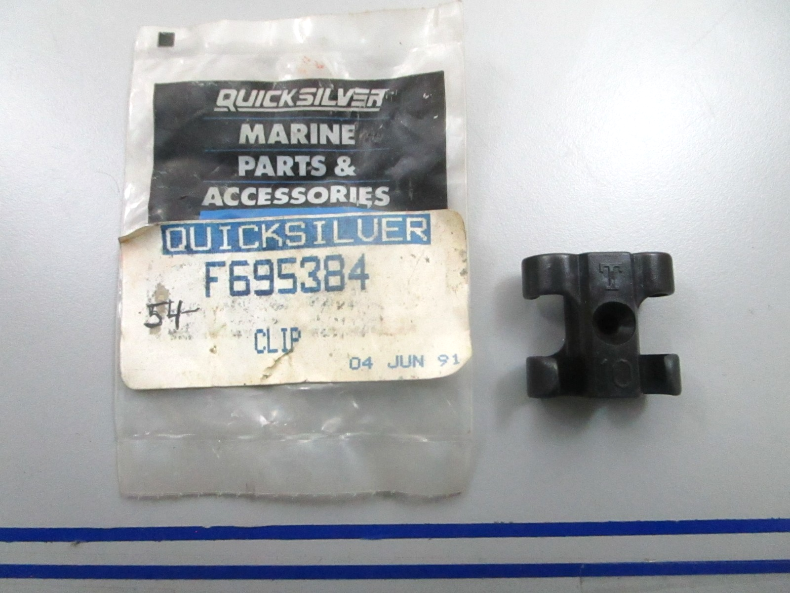 *NEW OEM* 0810 Mercury Quicksilver Clip 54-F695384