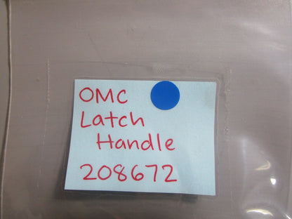 *NEW OEM* 0810 OMC Johnson Evinrude Latch Handle 208672 208672