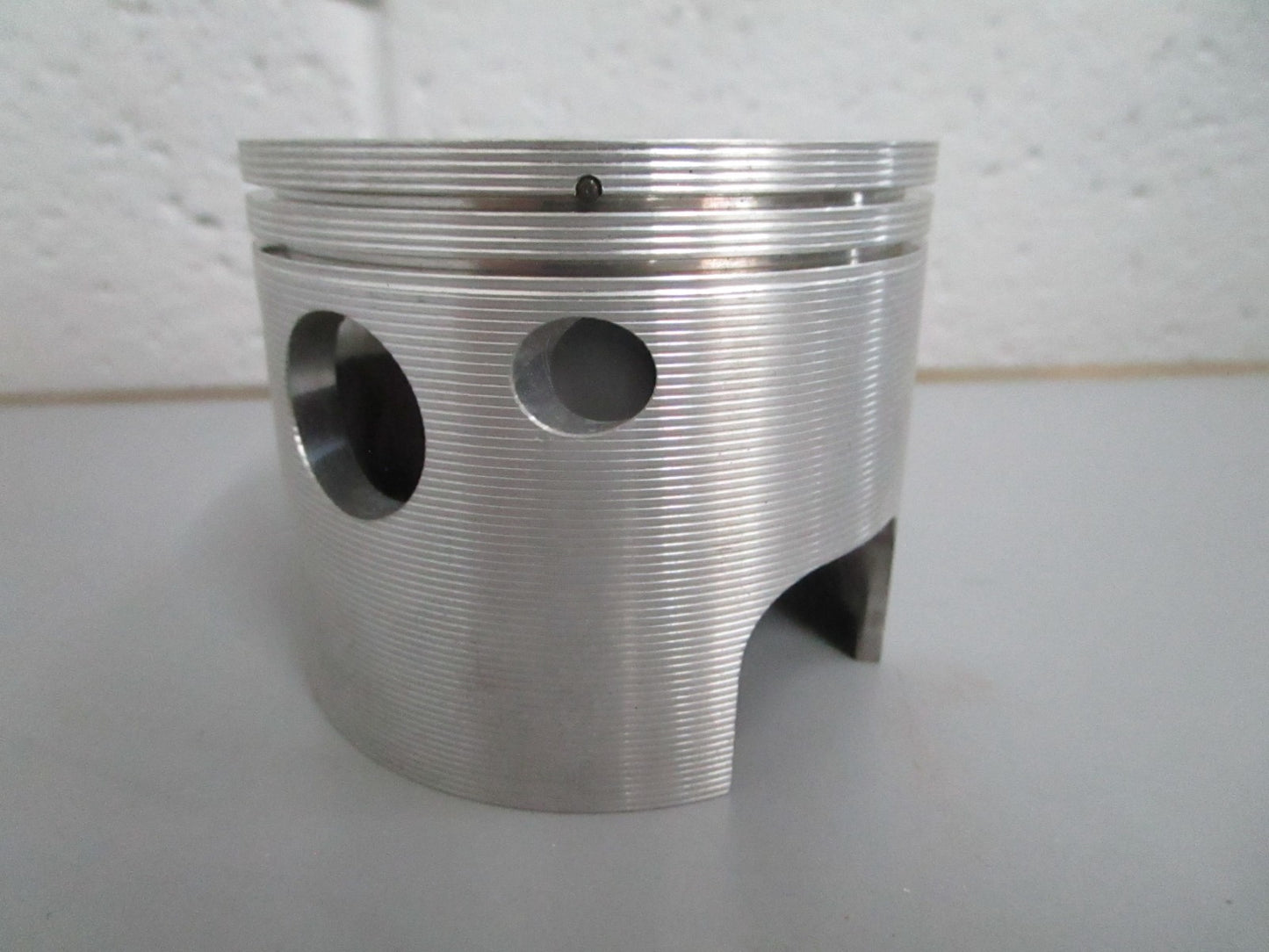 *NEW* 0820 Wiseco .030 Piston Kit 3002P3 For Mercury