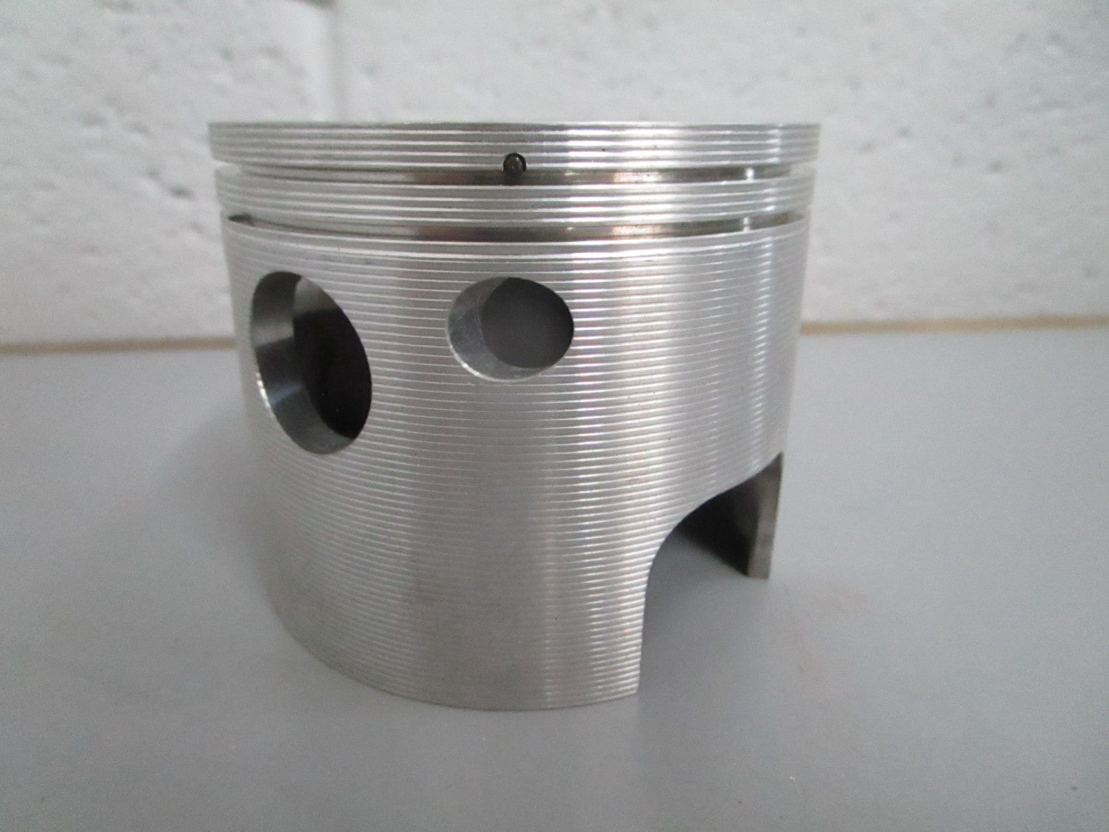 *NEW* 0820 Wiseco .030 Piston Kit 3002P3 For Mercury