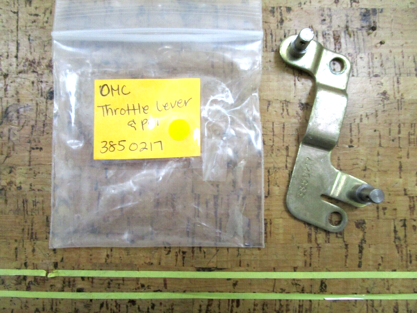 *NEW OEM* 0750 OMC Johnson Evinrude THROTTLE LEVER & PIN 3850217