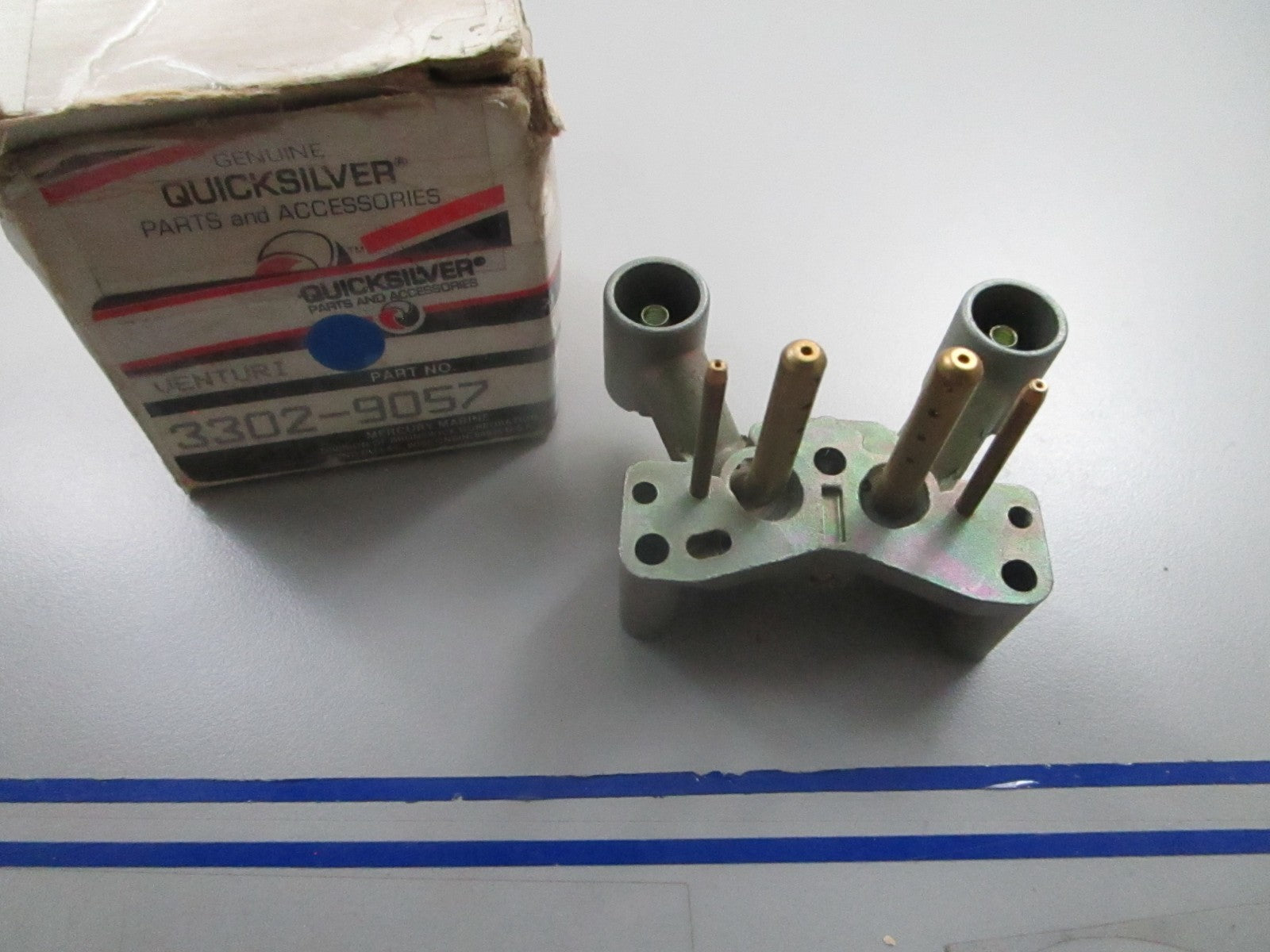 *NEW OEM* 0810 Mercury Quicksilver Venturi 3302-9057