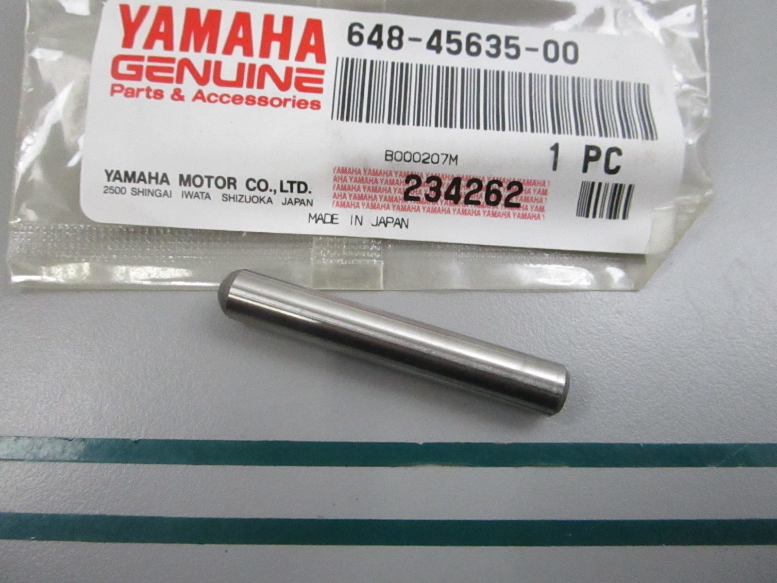 NEW OEM 648-45635-00-00 Yamaha Shift Plunger 0810