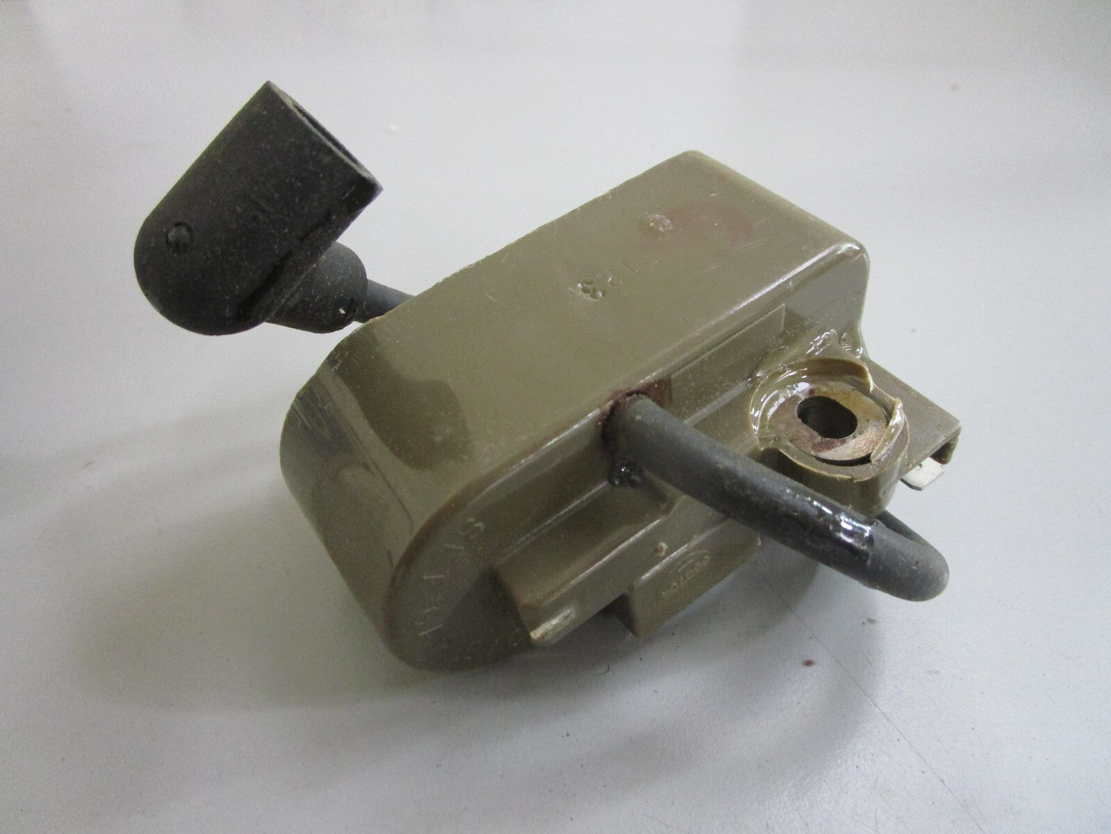 *NEW OEM* 0820 OMC Johnson Evinrude Ignition Coil 682702 0682702