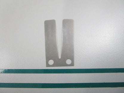 NEW OEM 325267 0325267 OMC Johnson Evinrude Leaf Plate 0810