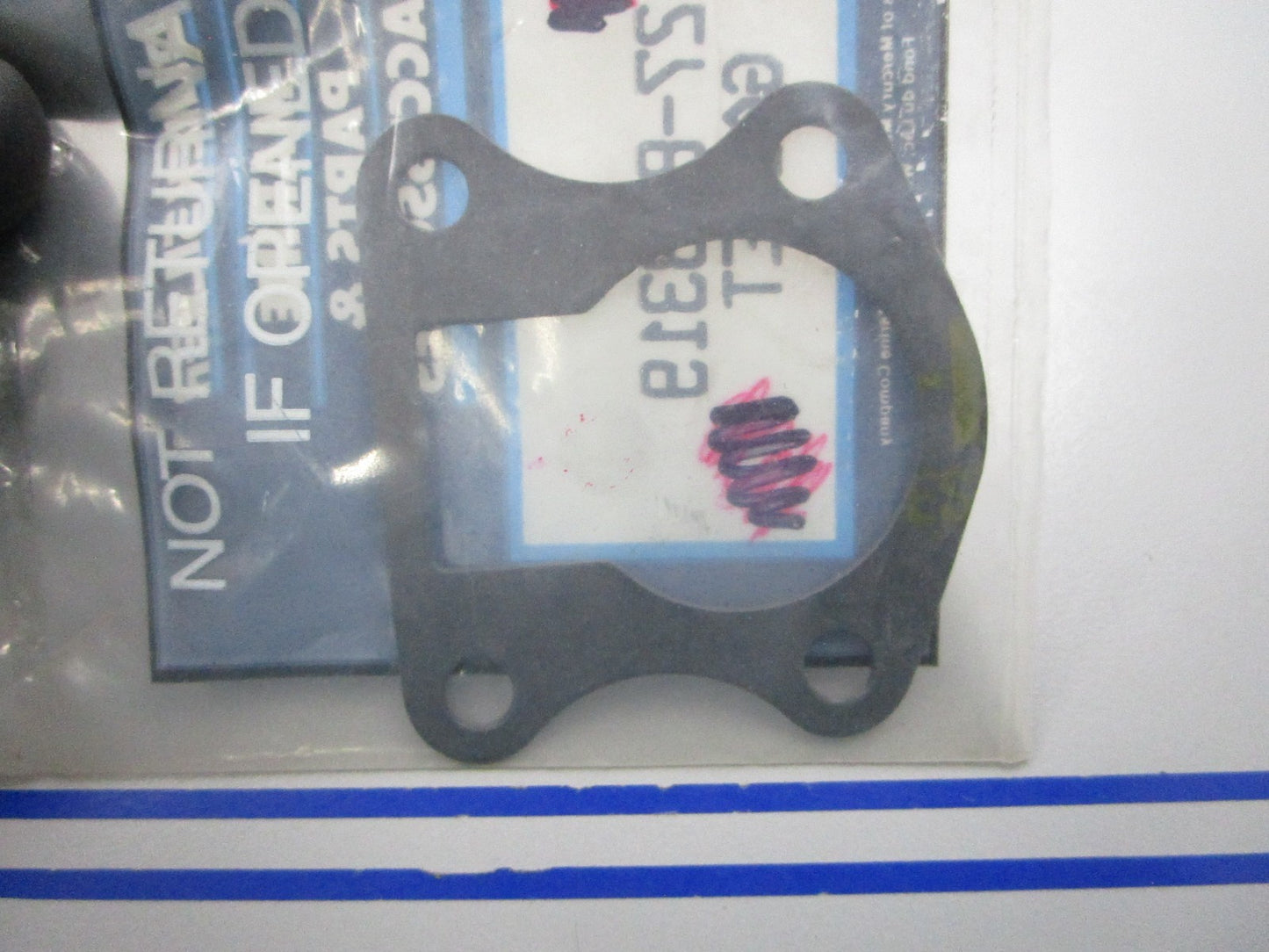 NEW OEM 27-828319 Mercury Quicksilver Gasket 0810