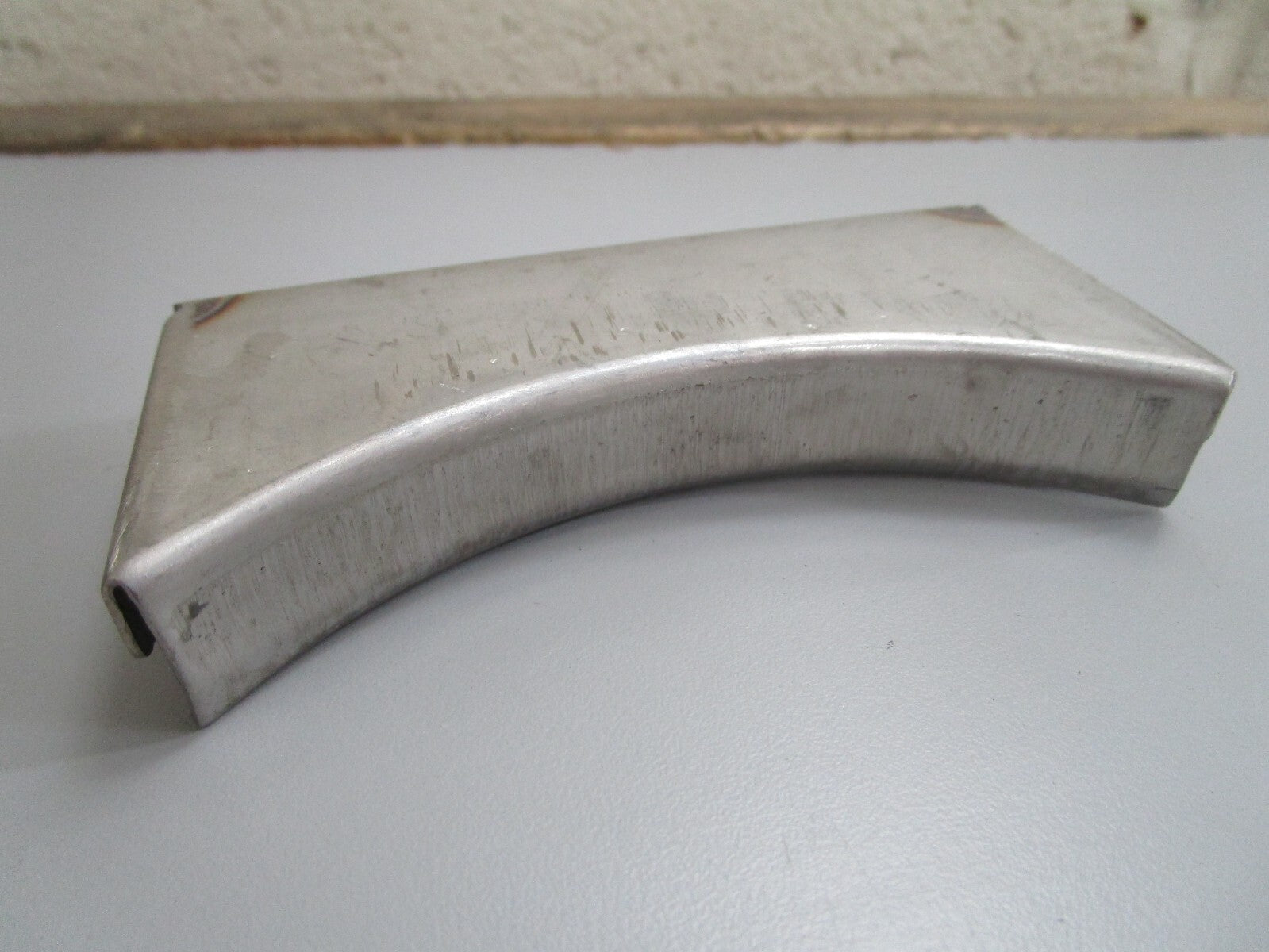 *NEW OEM* 0810 Volvo Penta Bracket 828061