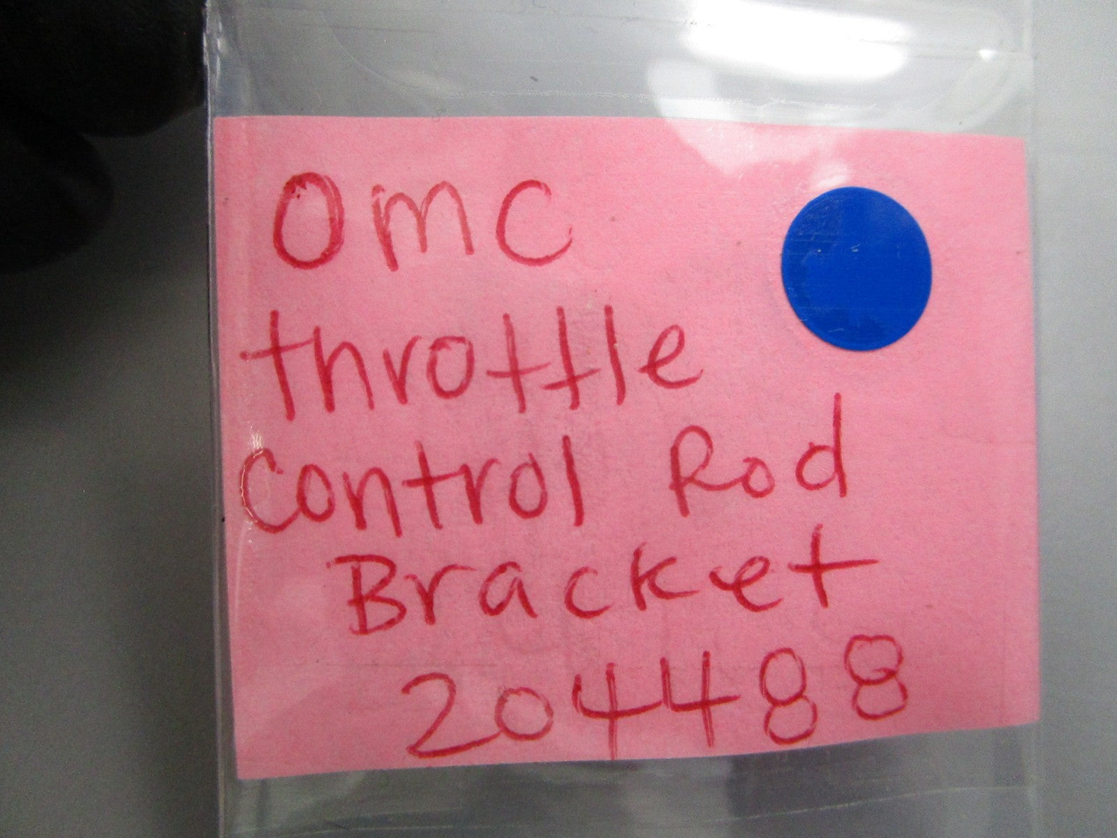 NEW OEM 204488 0204488 OMC Johnson Evinrude Throttle Control Rod Bracket 0810