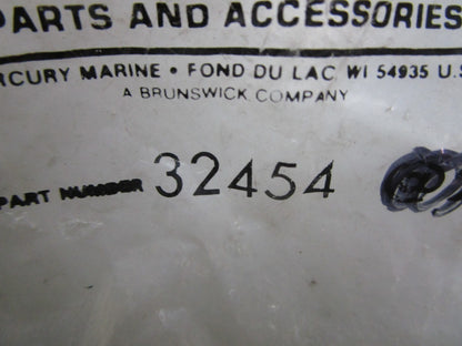 *NEW OEM* 0820 Mercury Quicksilver Adaptor 32454