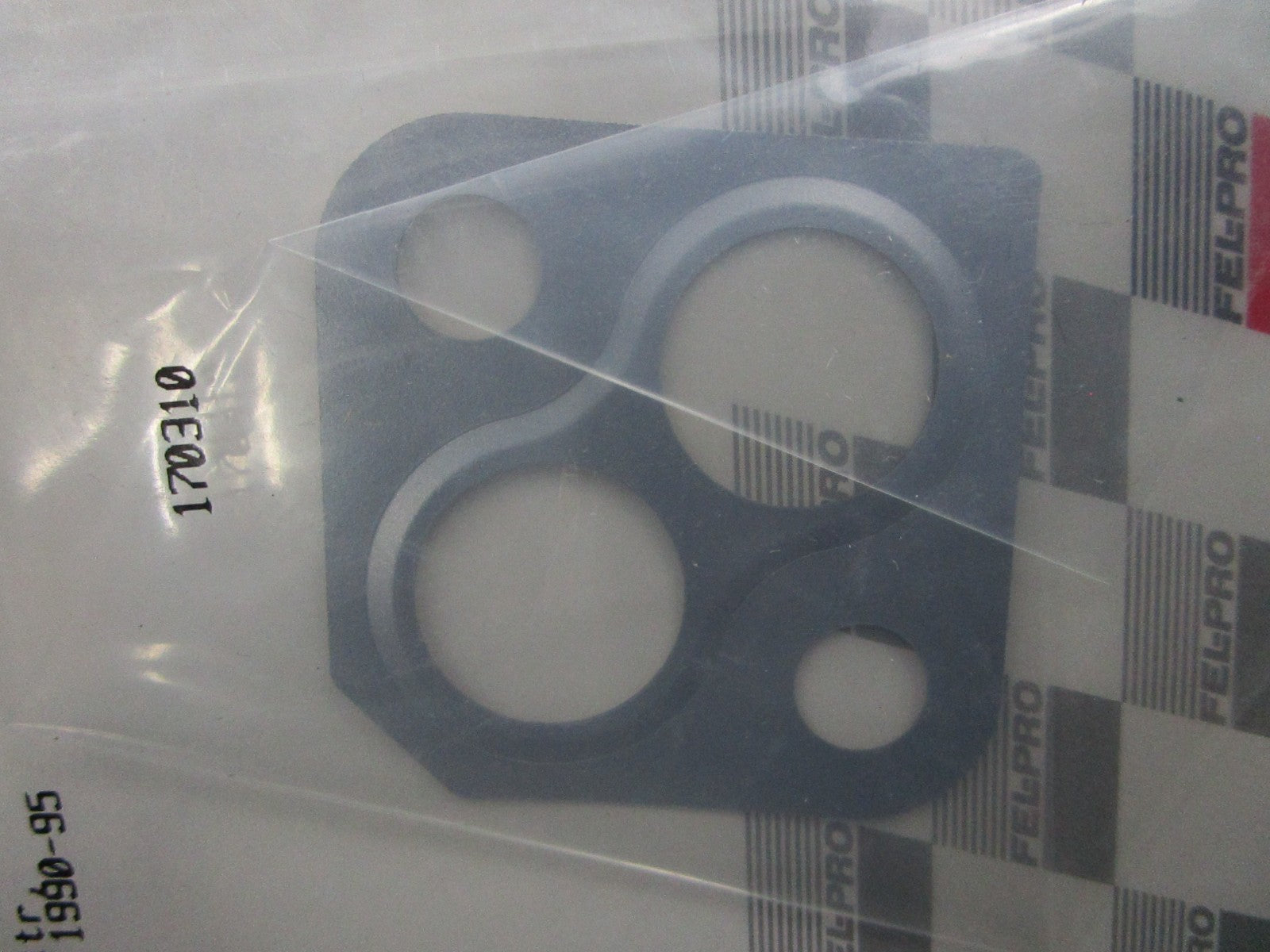 *NEW* 0810 Fel-Pro EGR Gasket 70431