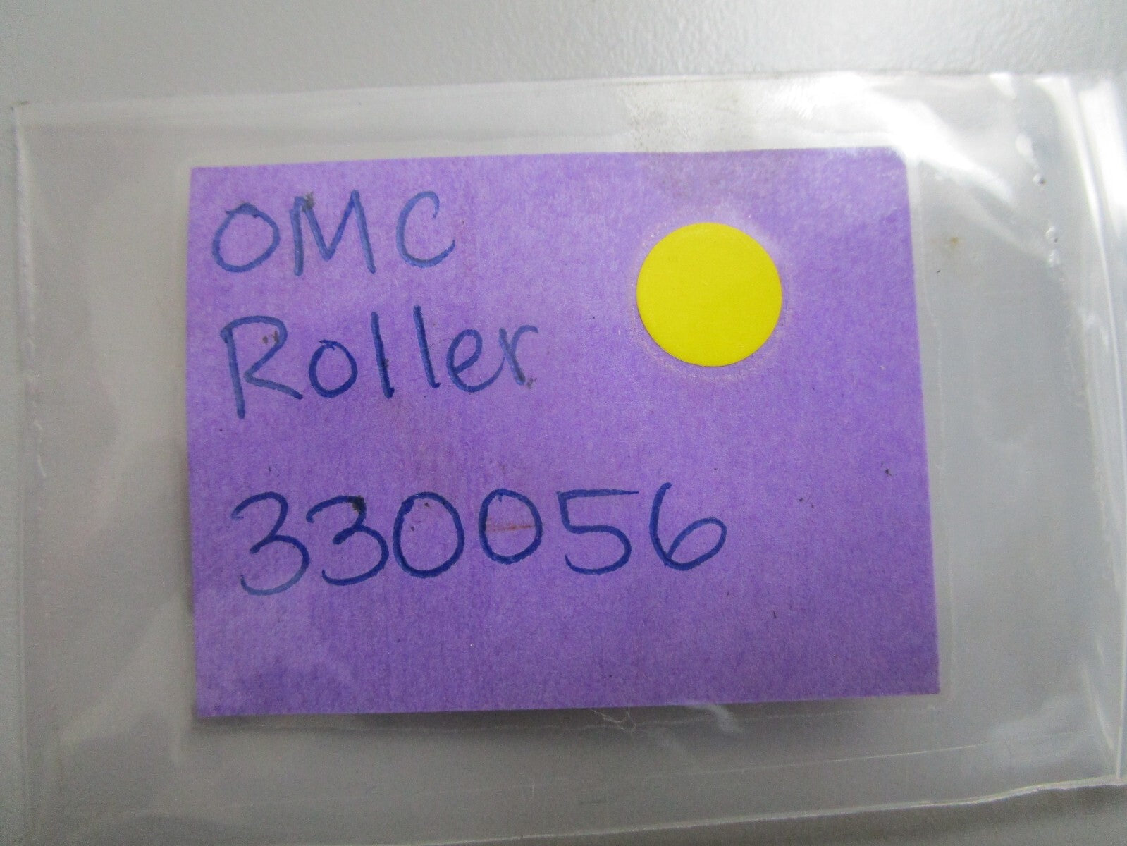 *NEW OEM* 0750 OMC Johnson Evinrude ROLLER 330056 0330056