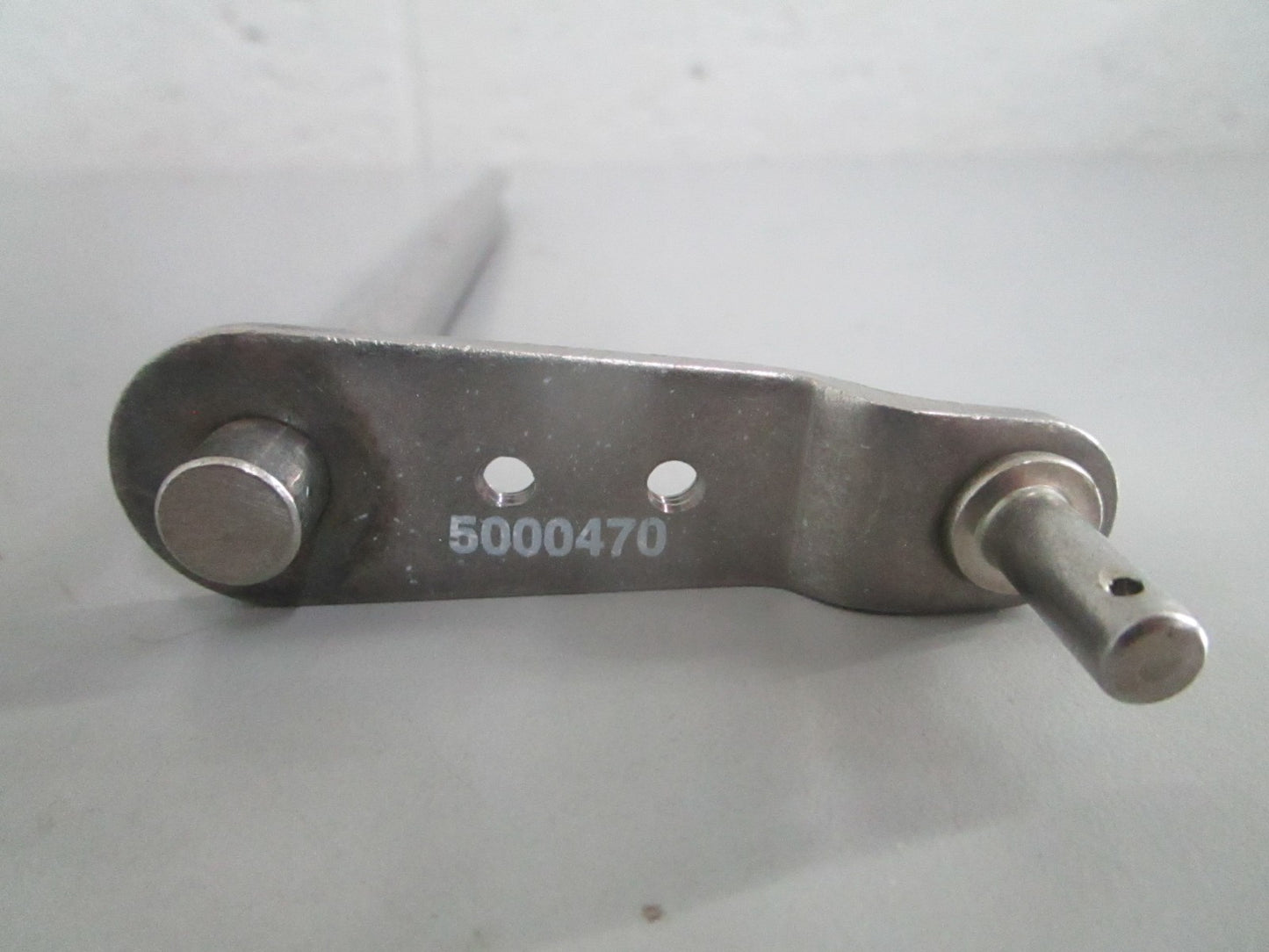 NEW OEM OMC Johnson Evinrude 5000470 Shift Shaft & Arm 0820