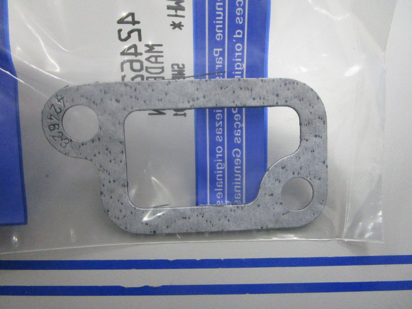 NEW OEM 424623 Volvo Penta Gasket 0810