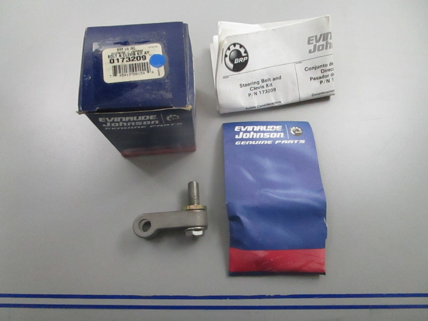 *NEW OEM* 0810 OMC Johnson Evinrude Bolt & Clevis Kit Assembly 173209 0173209