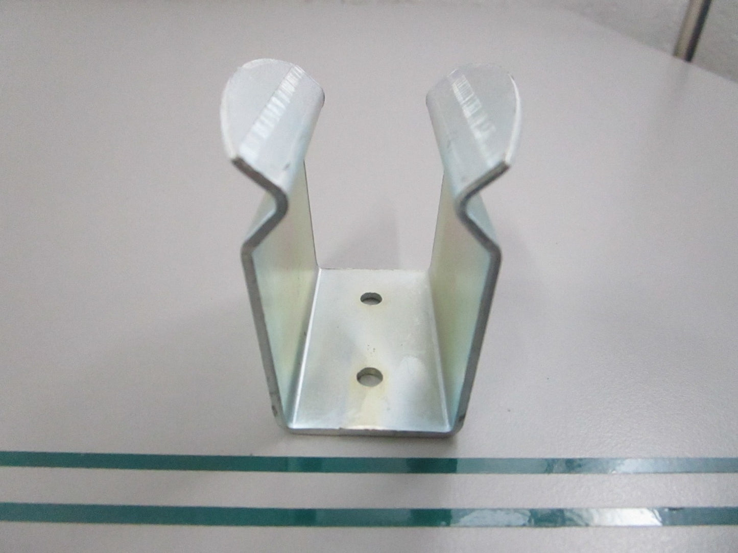 NEW OEM 5222769 Polaris Retainer Clip 0810