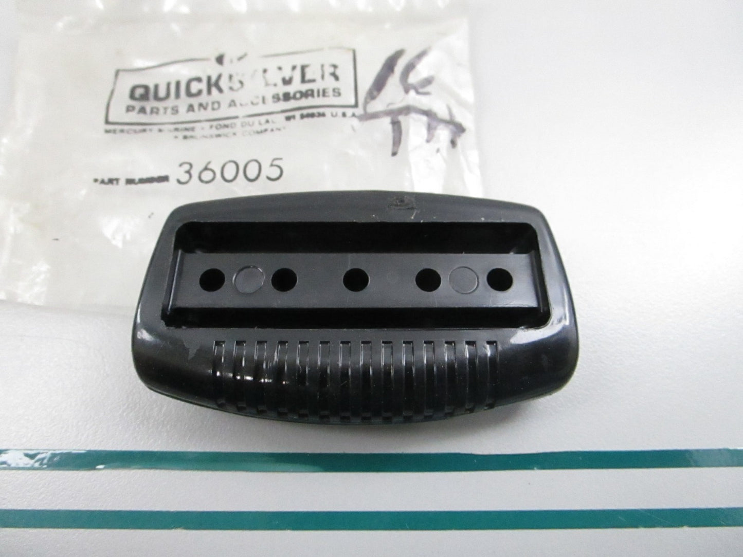 Mercury Quicksilver NEW OEM Grip 36005 Outboard Marine NOS Part 0810