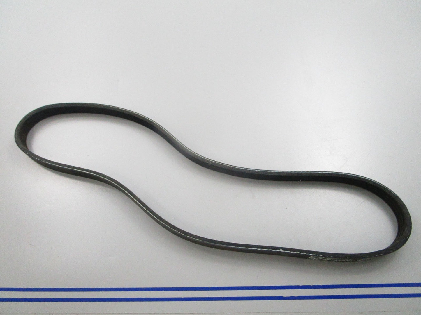 NEW K040336 Gates Micro-V Serpentine Belt 0810