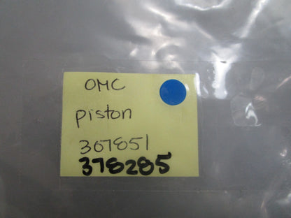 *NEW OEM* 0810 OMC Johnson Evinrude Piston 307851 378285 0307851 0378285