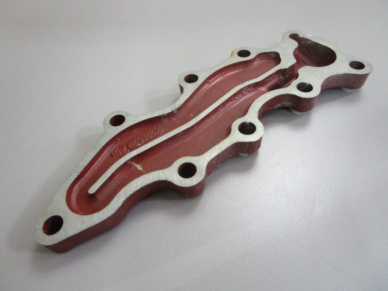 *NEW OEM* 0820 OMC Johnson Evinrude Cylinder Head Water Cover 322162 0322162