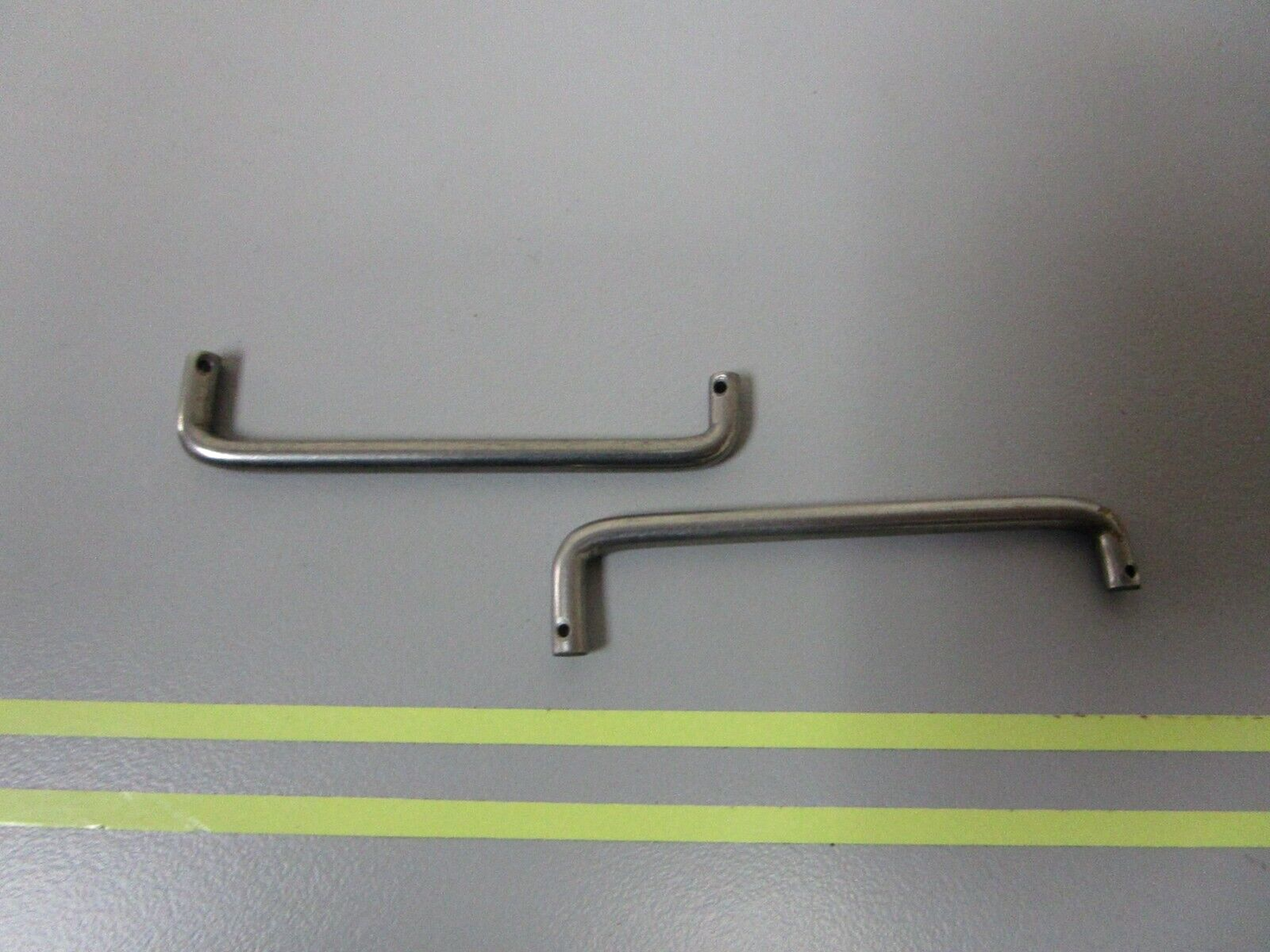 *NEW OEM* (LOT OF 2) 0810 OMC Johnson Evinrude Throttle Link 305454 0305454