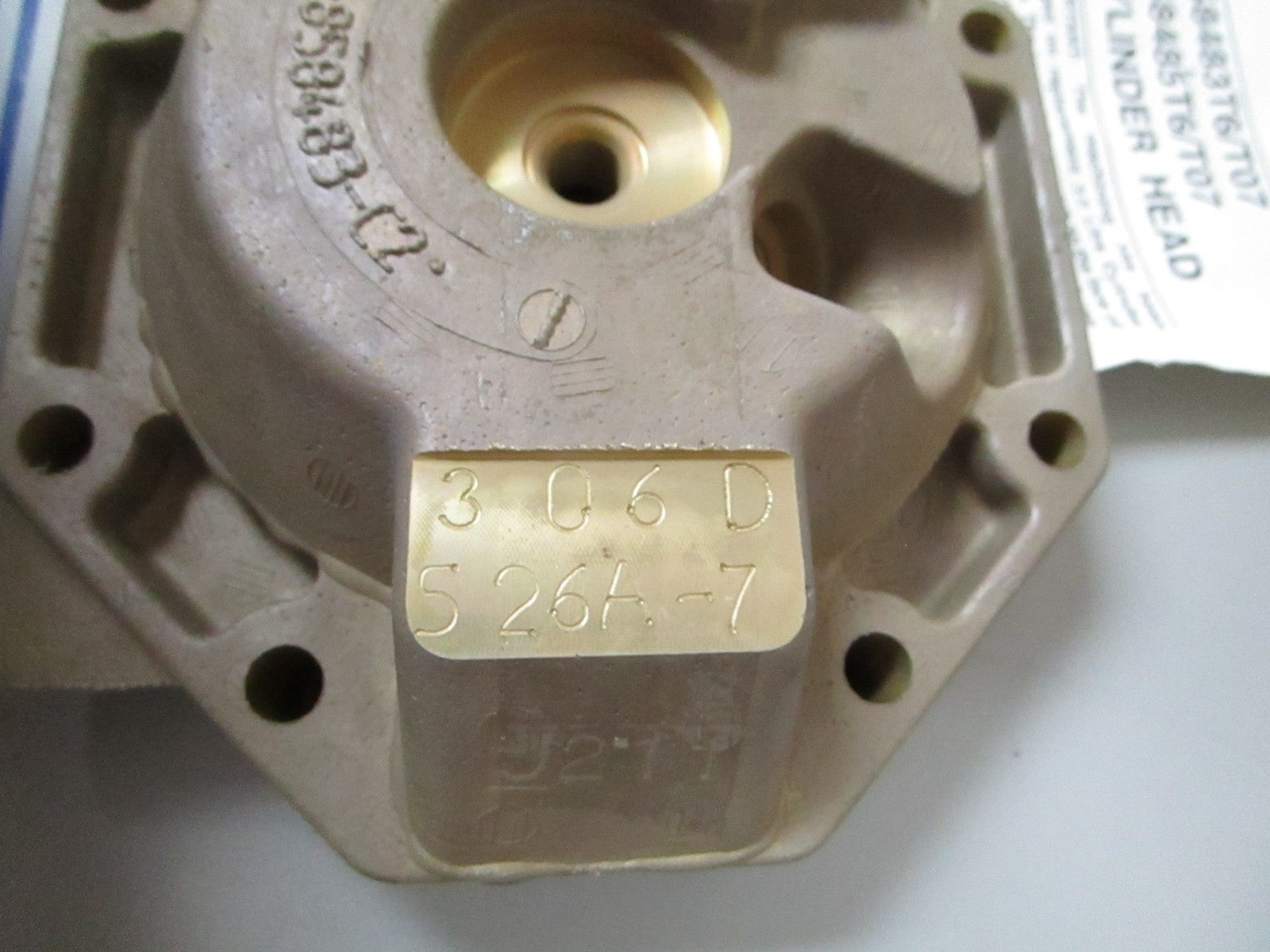 *NEW OEM* 0720 Mercury 200 225 250 DFI Port Cylinder Head 900-858483T07
