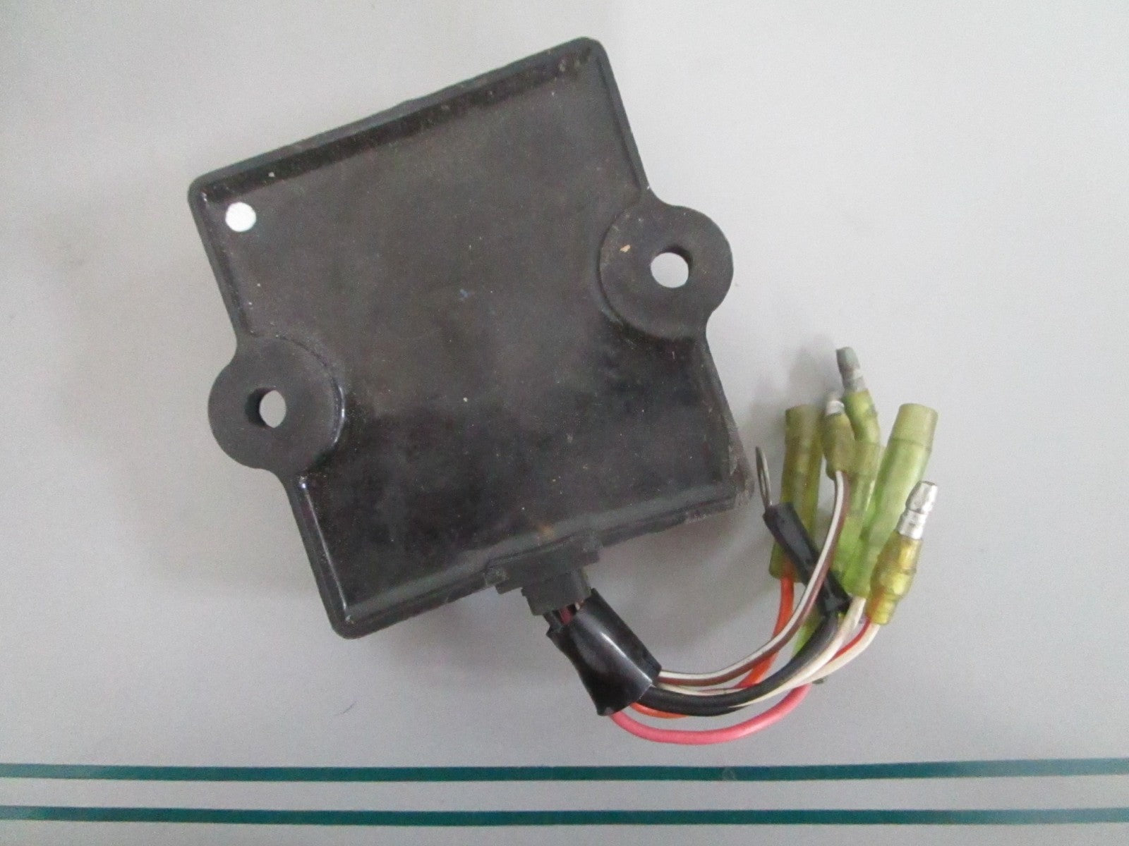 Yamaha 6M6-85540-01 CDI Unit Assy Outboard Ignition NOS Genuine NEW OEM 0820