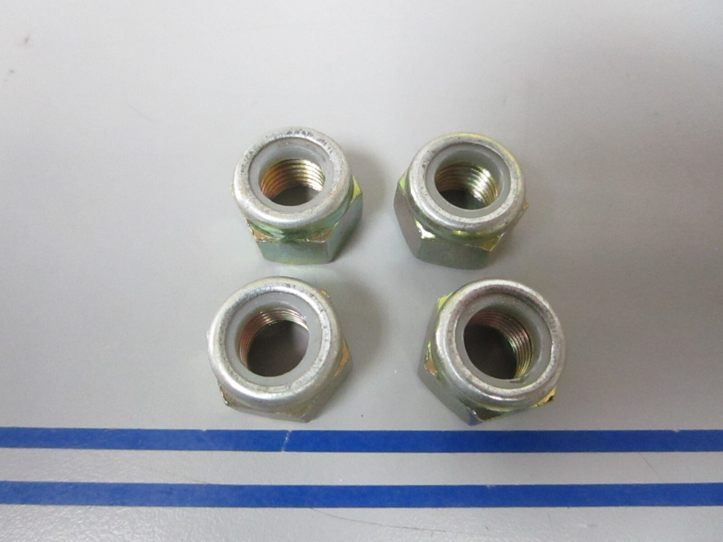 *NEW OEM* (LOT OF 4) 0810 Volvo Penta Lock Nut 950375