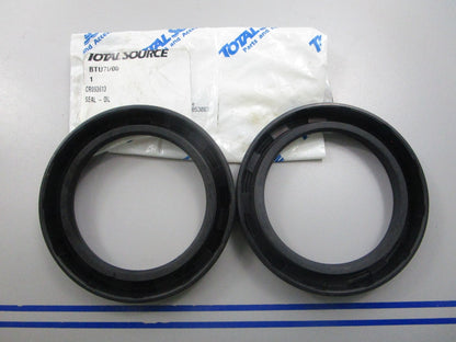 NEW (LOT OF 2) CR093613 For: Crown Total Source Oil Seal 0810