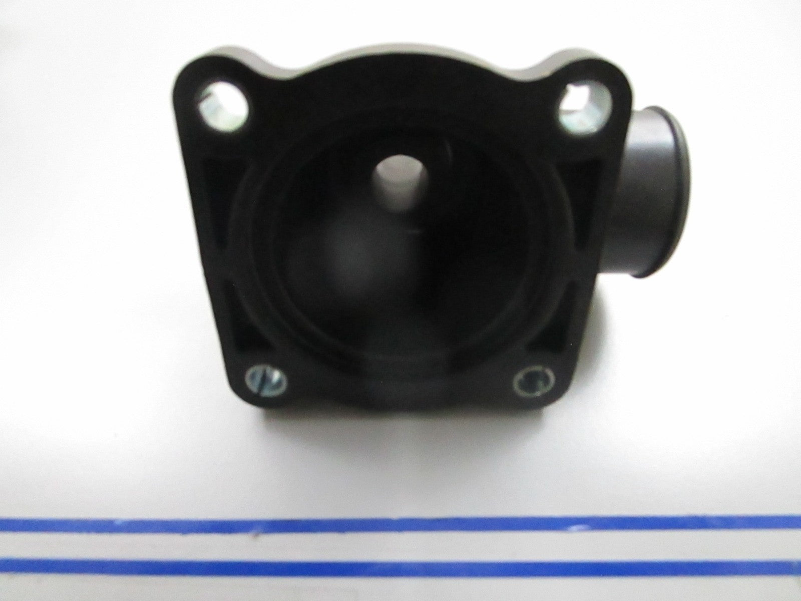 *NEW OEM* 0810 Volvo Penta Housing 21617458