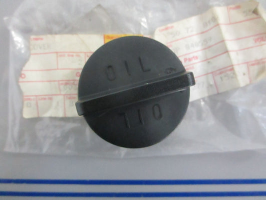 *NEW OEM* 0820 Volvo Penta Cover 840559