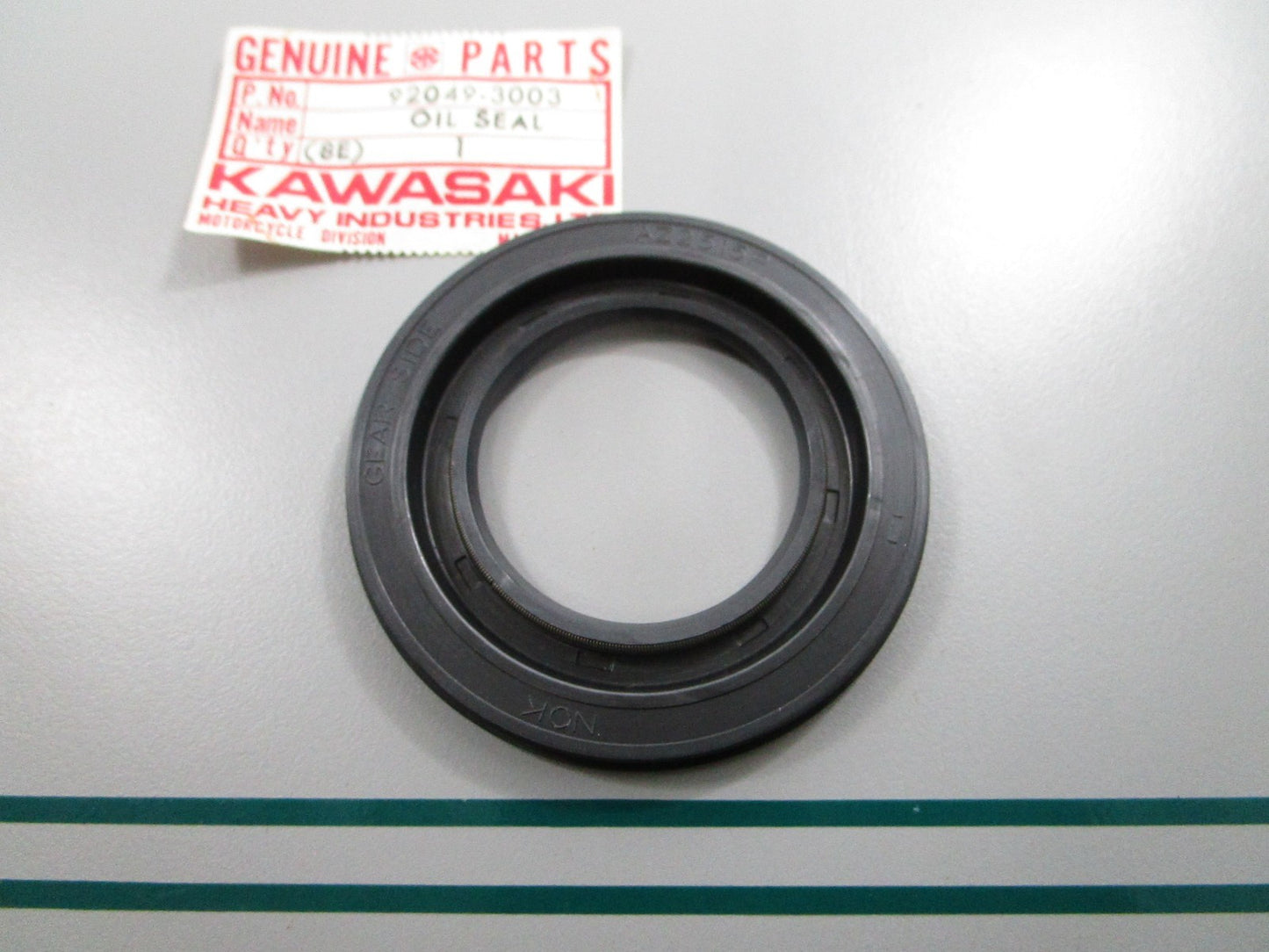 NEW OEM 92049-3003 Kawasaki Seal 0810
