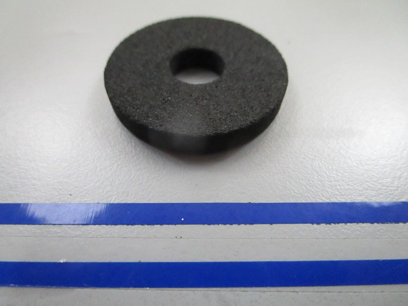 *NEW OEM* 0810 OMC Johnson Evinrude Seal 330996 0330996