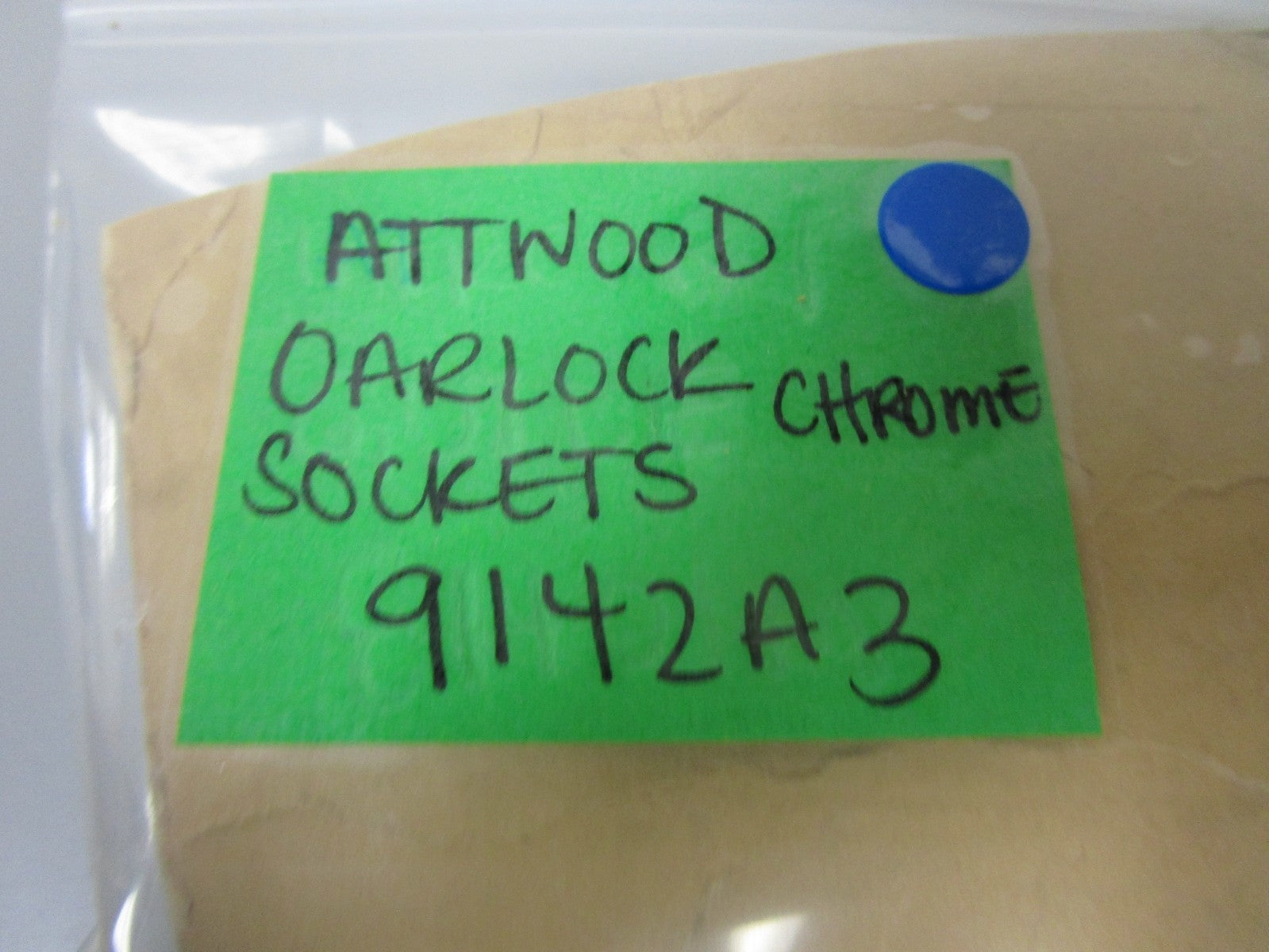 *NEW OEM* (LOT OF 2) 0720 Attwood Oarlock Chrome Socket Pair 9142A3