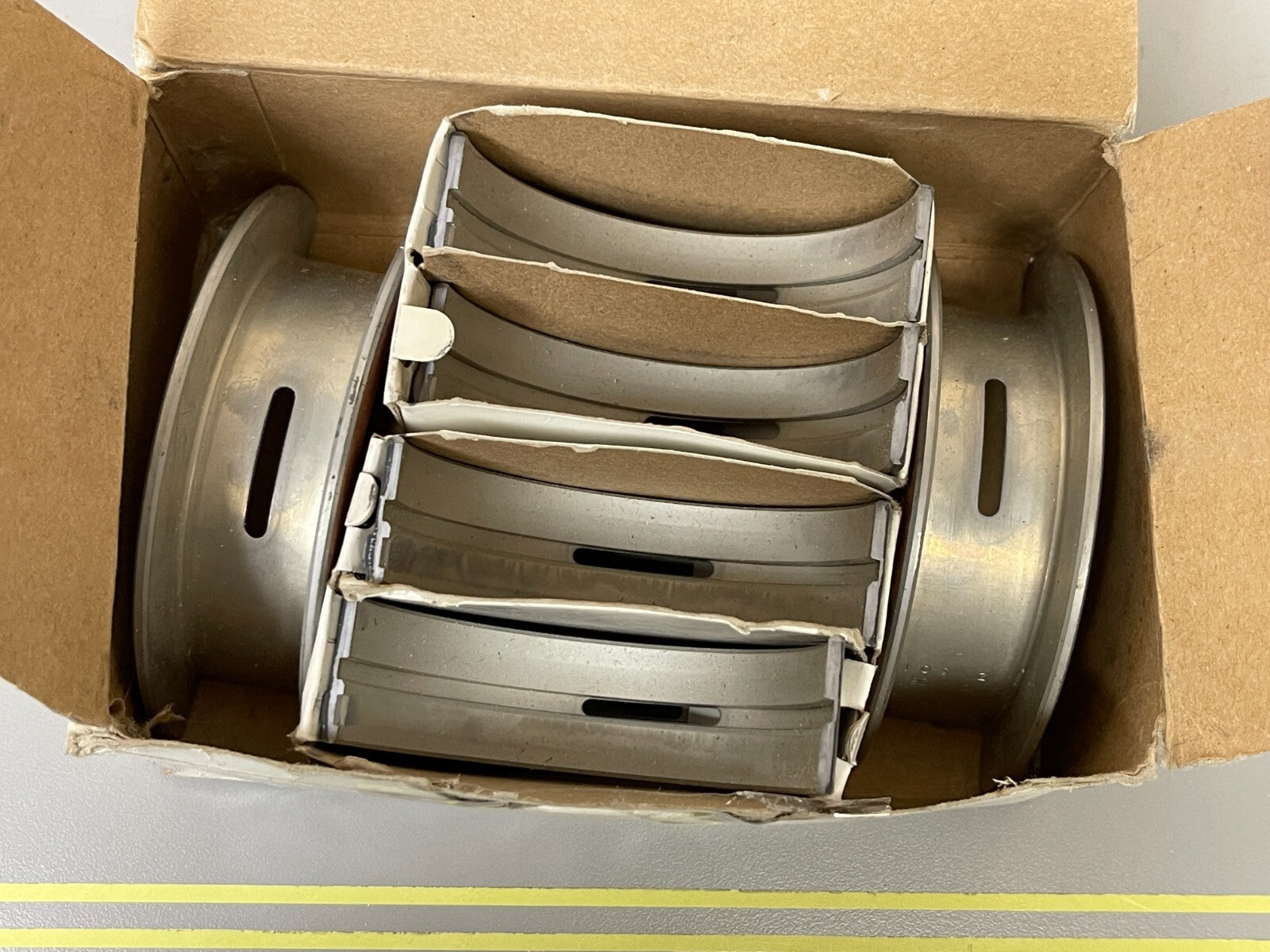 *NEW OEM* 0720 Mercury Quicksilver Crankshaft Bearing Set 23-853849