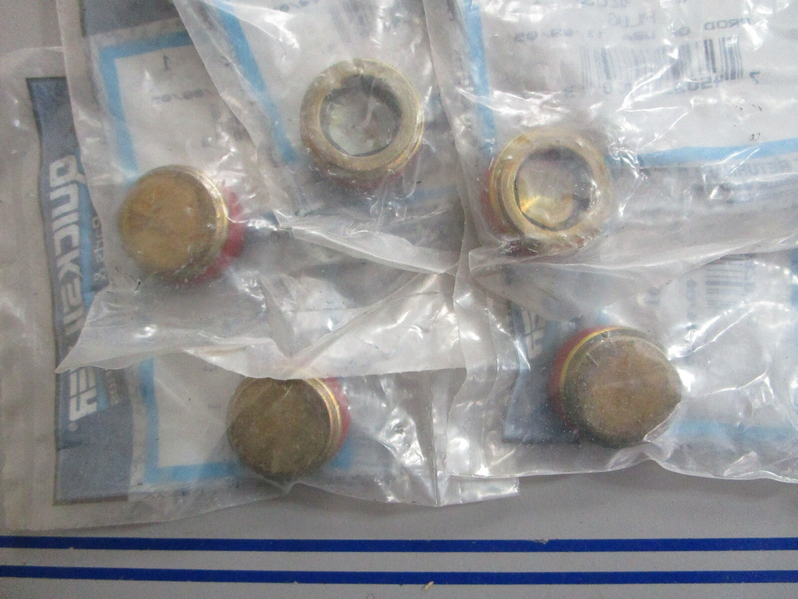 *NEW OEM* (LOT OF 5) 0820 Mercury Quicksilver Plug 22-42861 1