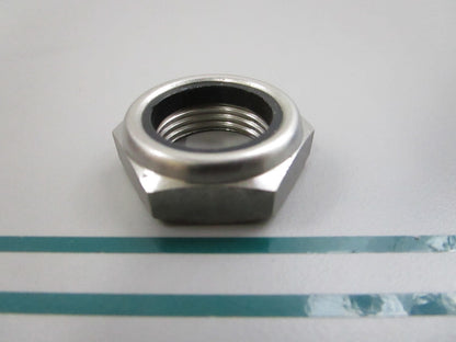 NEW OEM 90185-22M11 Yamaha Self Locking Nut 0810