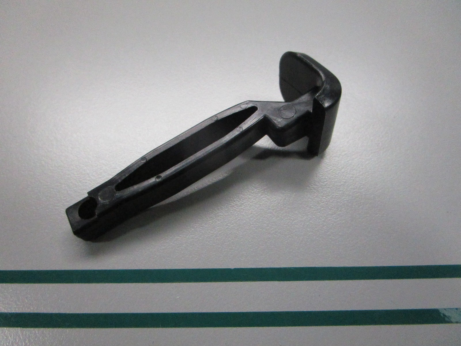 NEW OEM 81123M Mercury Quicksilver Knob 0810