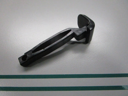 NEW OEM 81123M Mercury Quicksilver Knob 0810