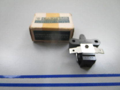 *NEW OEM* 0810 OMC Johnson Evinrude Switch 382548 0382548