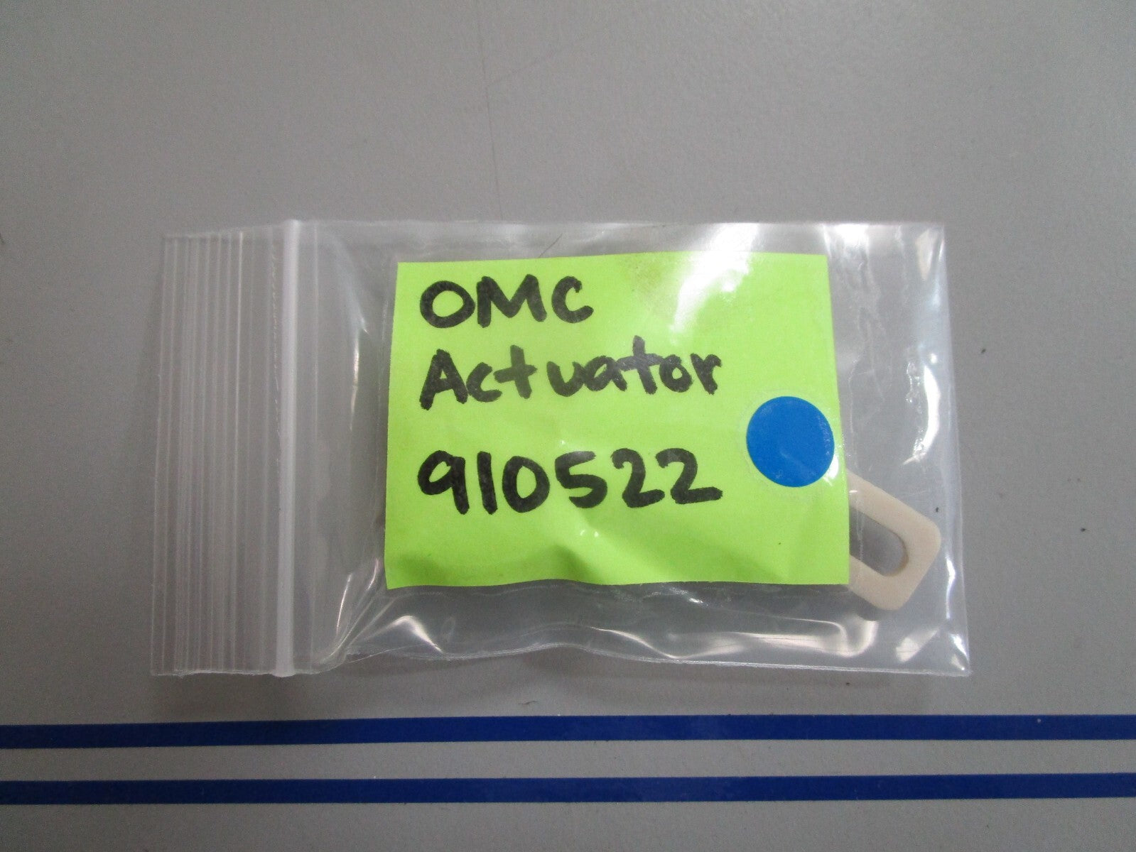 *NEW OEM* 0720 OMC Johnson Evinrude Actuator 910522 0910522