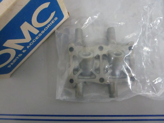 *NEW OEM* 0820 OMC Johnson Evinrude Cylinder Head 398131 0398131