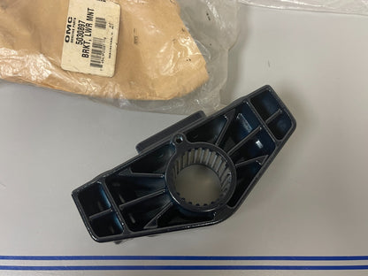 *NEW OEM* 0810 OMC Johnson Evinrude Lower Mount Bracket 5030897