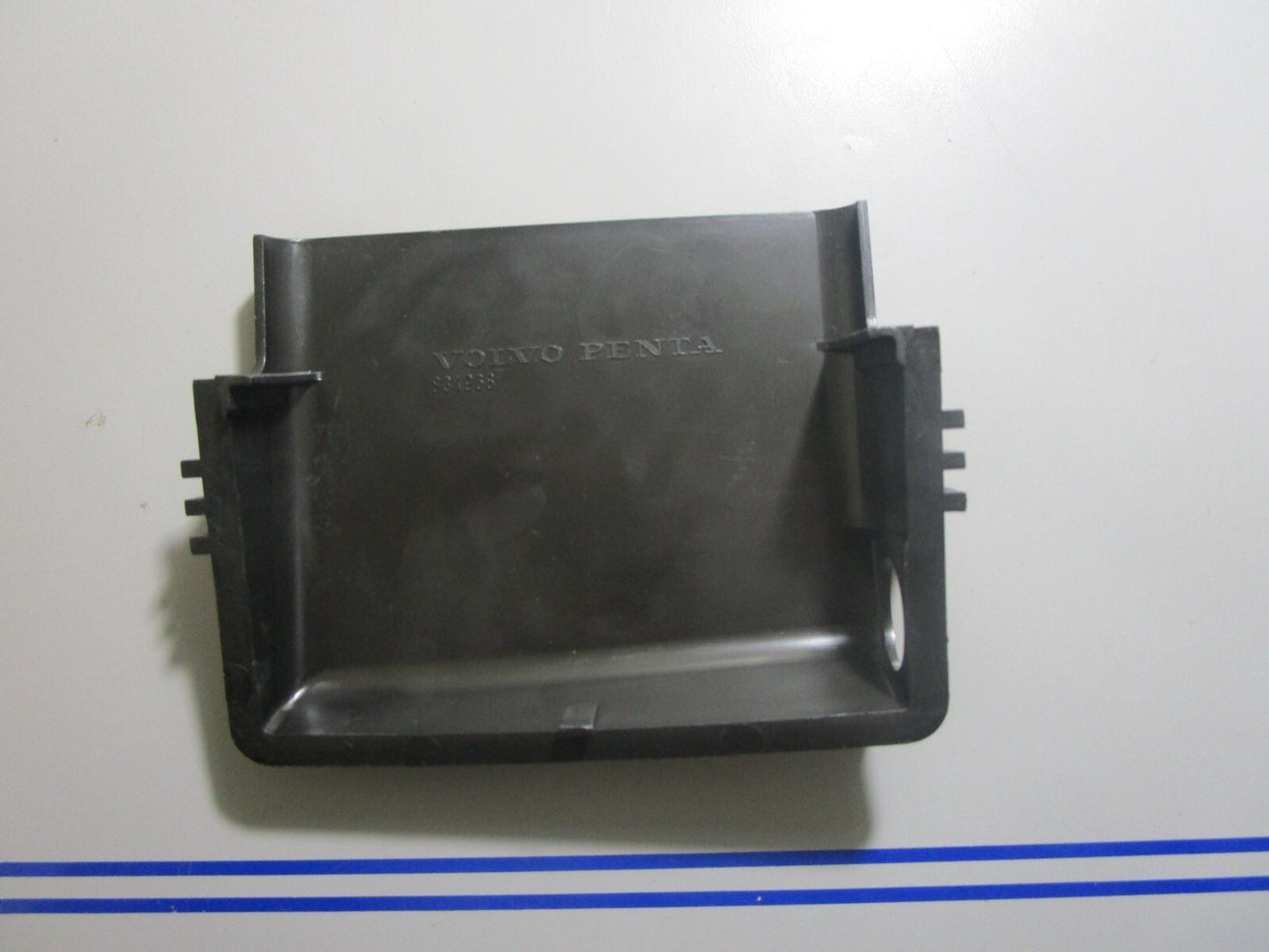 *NEW OEM* 0810 Volvo Penta Cover 834968